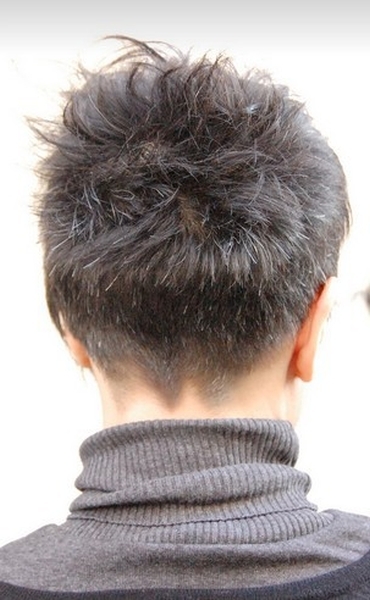 fryzury krótkie uczesanie damskie zdjęcie numer 7 wrzutka B